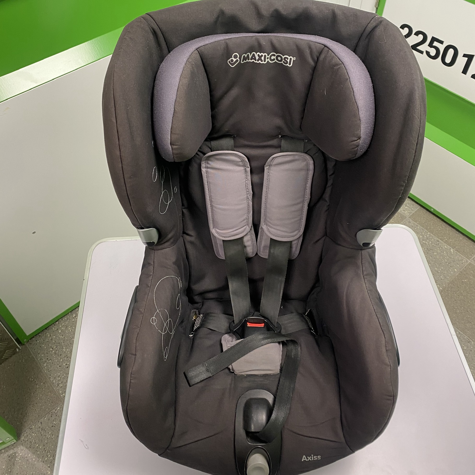 Dovanojama auto kėdutė 9-18 kg