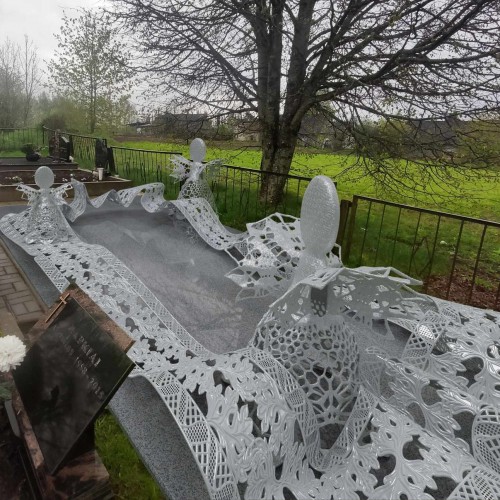 Kūdikių atminimo paminklas Šiluvoje